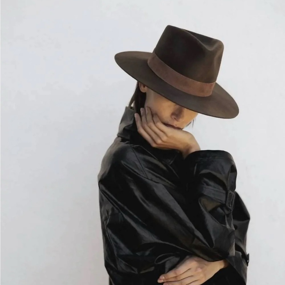 Janessa Leone Alara Hat M